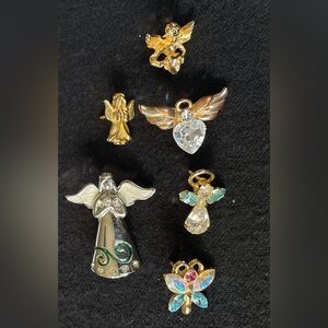Angel pins - 6 small pins